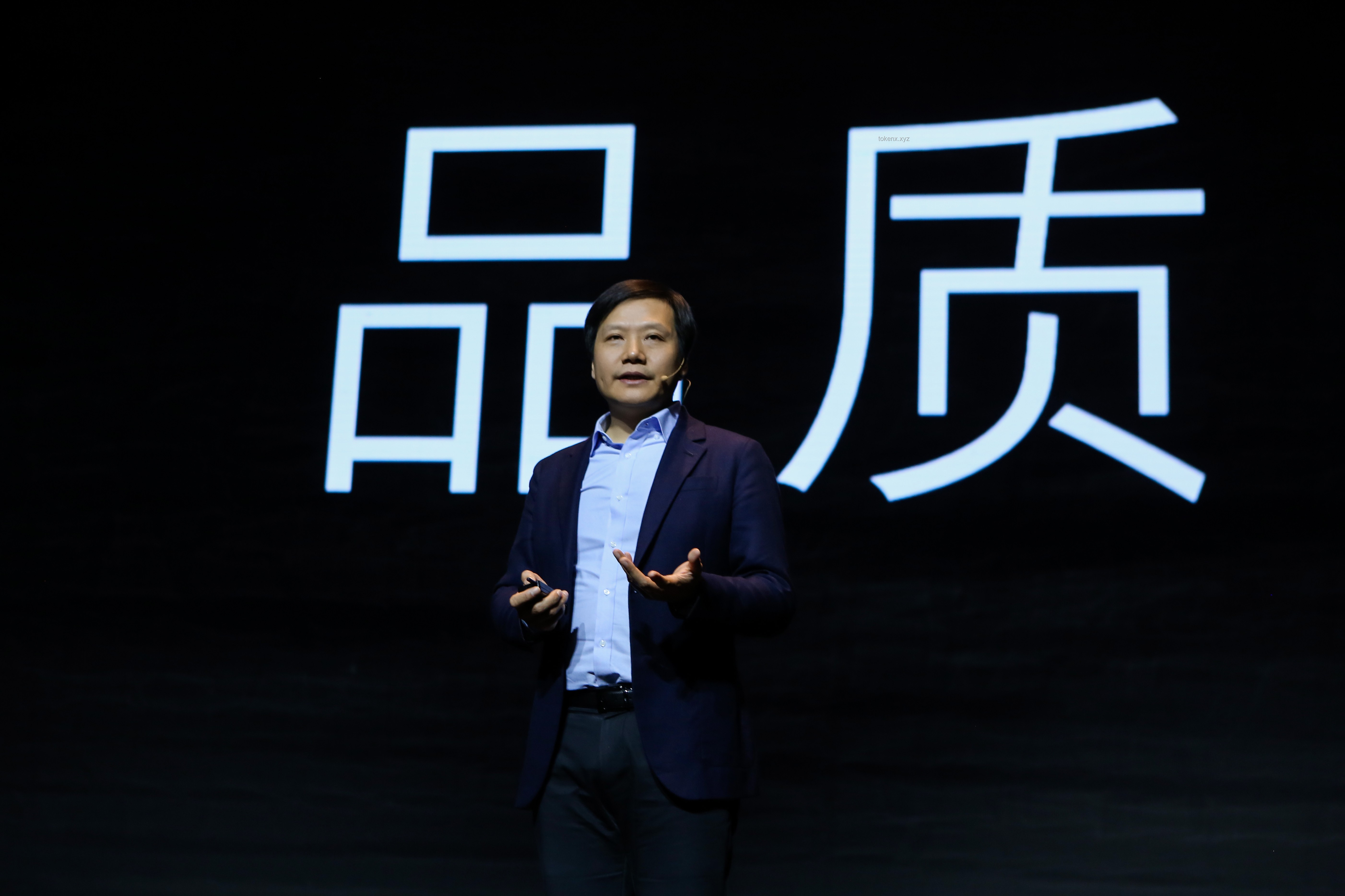 **雷军再赌：2000亿豪掷背后的创业启示录**