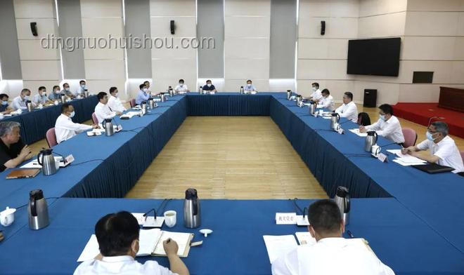 国家铁路局局长费东斌被查事件深度剖析
