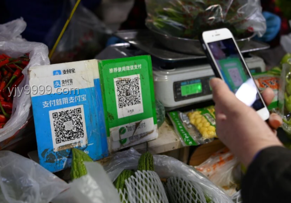 美法院叫停特朗普关税政策：一场贸易战的司法终结？