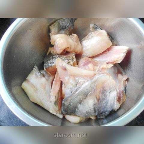 **腐乳VS方便面调料：现代食品科技下的鲜味对决**